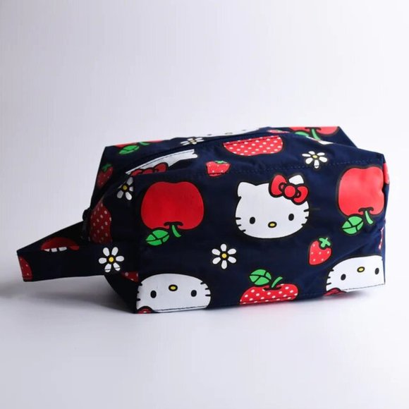 NWT BAGGU Dopp Kit, Hello Kitty & Apple - Picture 8 of 8